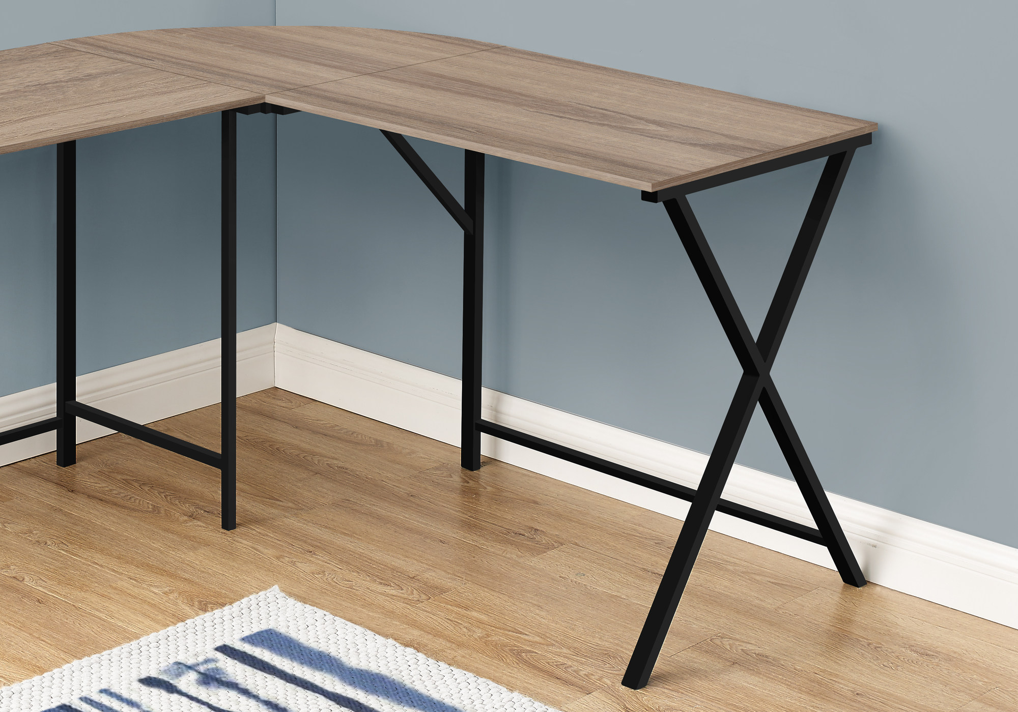 23825 - Desk - MN-7197 - Clean Top 23825 - Desk - MN-7197 - Clean Top